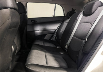 Подержанный автомобиль Hyundai Creta 2021 года (10 фото)