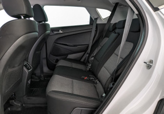 Подержанный автомобиль Hyundai Tucson 2020 года (18 фото)