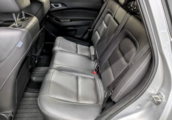 Подержанный автомобиль Chery Tiggo 4 2022 года (12 фото)