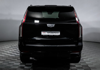 Подержанный автомобиль Cadillac Escalade Suv 2023 года (6 фото)
