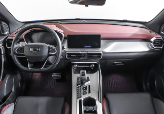 Подержанный автомобиль Geely Coolray 2020 года (11 фото)