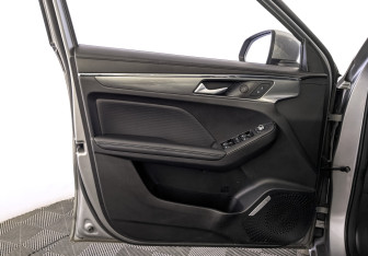 Подержанный автомобиль Haval Jolion 2023 года (19 фото)