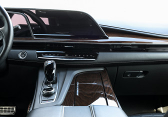 Подержанный автомобиль Cadillac Escalade Suv 2022 года (19 фото)
