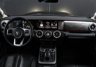 Подержанный автомобиль Tank 300 2024 года (12 фото)