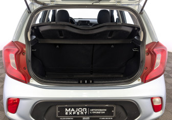 Подержанный автомобиль Kia Picanto 2020 года (10 фото)