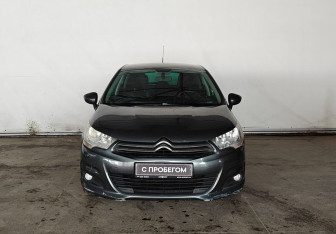 Подержанный автомобиль Citroen C4 Hatchback 2012 года (2 фото)
