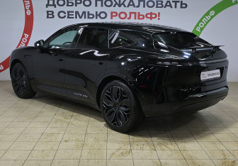 Подержанный автомобиль Avatr 11 2023 года (6 фото)