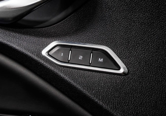 Подержанный автомобиль Geely Tugella 2021 года (19 фото)