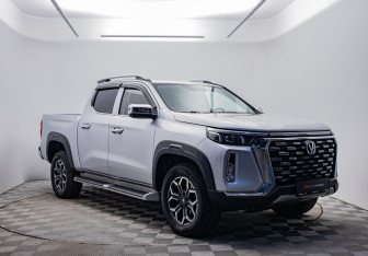 Подержанный автомобиль Changan Hunter Plus 2024 года (3 фото)