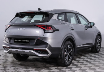 Подержанный автомобиль Kia Sportage 2022 года (5 фото)