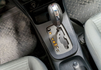 Подержанный автомобиль Nissan Almera Classic 2007 года (26 фото)
