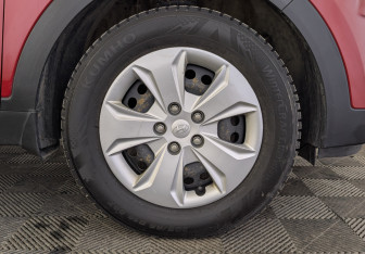 Подержанный автомобиль Hyundai Creta 2019 года (18 фото)