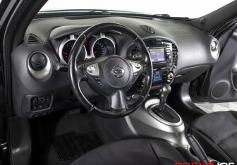Подержанный автомобиль Nissan Juke 2012 года (19 фото)