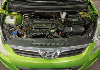 Подержанный автомобиль Hyundai i20 2009 года (16 фото)