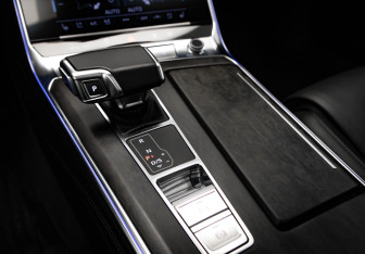 Подержанный автомобиль Audi A6 Sedan 2018 года (20 фото)