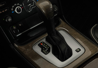 Подержанный автомобиль Volvo XC90 2011 года (16 фото)