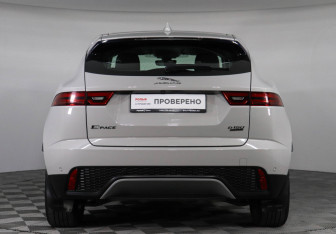 Подержанный автомобиль Jaguar E-Pace 2018 года (6 фото)