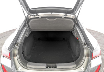 Новый Москвич 6 2025 (10 фото)