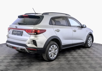 Подержанный автомобиль Kia Rio Hatchback 2021 года (5 фото)