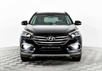 Подержанный автомобиль Hyundai Santa Fe 2017 года (2 фото)