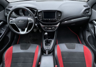 Подержанный автомобиль LADA (ВАЗ) Vesta Sedan 2022 года (10 фото)