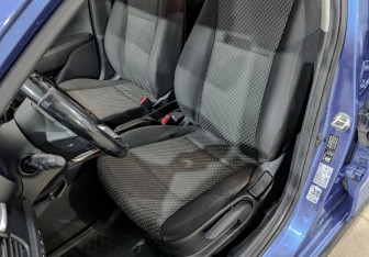 Подержанный автомобиль Kia Rio Hatchback 2019 года (19 фото)