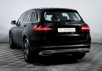 Подержанный автомобиль Mercedes-Benz GLC Coupe 2017 года (7 фото)