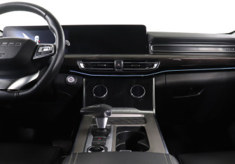 Подержанный автомобиль Exeed VX 2022 года (14 фото)