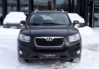 Подержанный автомобиль Hyundai Santa Fe 2011 года (2 фото)