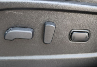 Подержанный автомобиль Nissan Murano Suv 2012 года (12 фото)