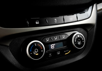 Подержанный автомобиль LADA (ВАЗ) Vesta Wagon 2019 года (25 фото)