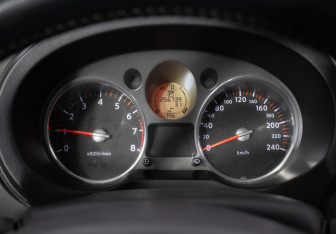 Подержанный автомобиль Nissan X-Trail 2007 года (12 фото)