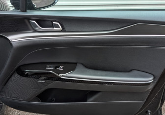 Подержанный автомобиль Kia K5 2021 года (25 фото)