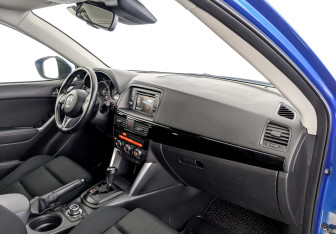 Подержанный автомобиль Mazda CX-5 2013 года (11 фото)