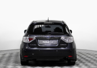 Подержанный автомобиль Subaru Impreza Hatchback 2008 года (6 фото)