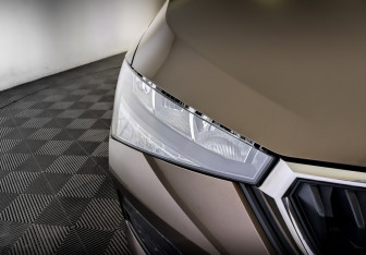 Подержанный автомобиль Skoda Rapid Liftback 2021 года (17 фото)