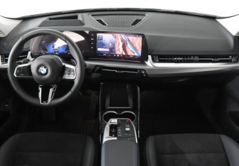 Новый BMW X1 2025 (11 фото)