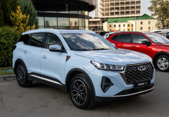 Подержанный автомобиль Chery Tiggo 7 Pro Max 2022 года (2 фото)