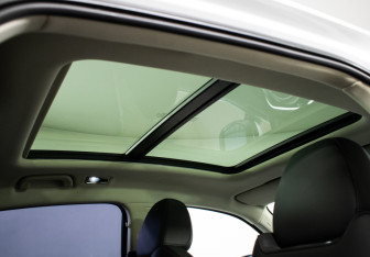 Подержанный автомобиль Geely Tugella 2022 года (13 фото)