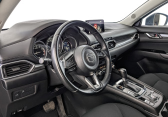 Подержанный автомобиль Mazda CX-5 2019 года (15 фото)
