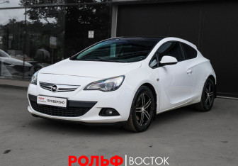 Подержанный автомобиль Opel Astra Hatchback 2014 года (1 фото)
