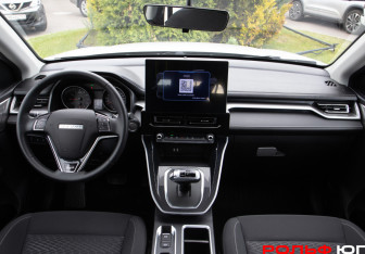 Подержанный автомобиль Haval M6 2024 года (10 фото)