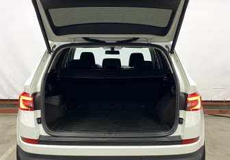 Подержанный автомобиль Skoda Kodiaq 2020 года (10 фото)