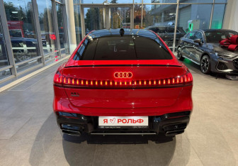 Новый Audi A5 Liftback 2025 (5 фото)