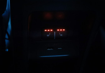 Подержанный автомобиль Jaecoo J7 2023 года (13 фото)