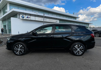 Подержанный автомобиль LADA (ВАЗ) Vesta Wagon 2019 года (8 фото)