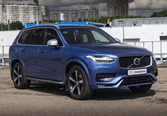 Подержанный автомобиль Volvo XC90 2019 года (3 фото)