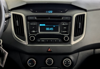 Подержанный автомобиль Hyundai Creta 2018 года (15 фото)