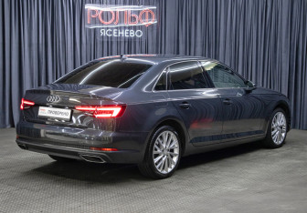 Подержанный автомобиль Audi A4 Sedan 2019 года (5 фото)