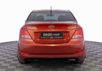 Подержанный автомобиль Hyundai Solaris Sedan 2016 года (6 фото)